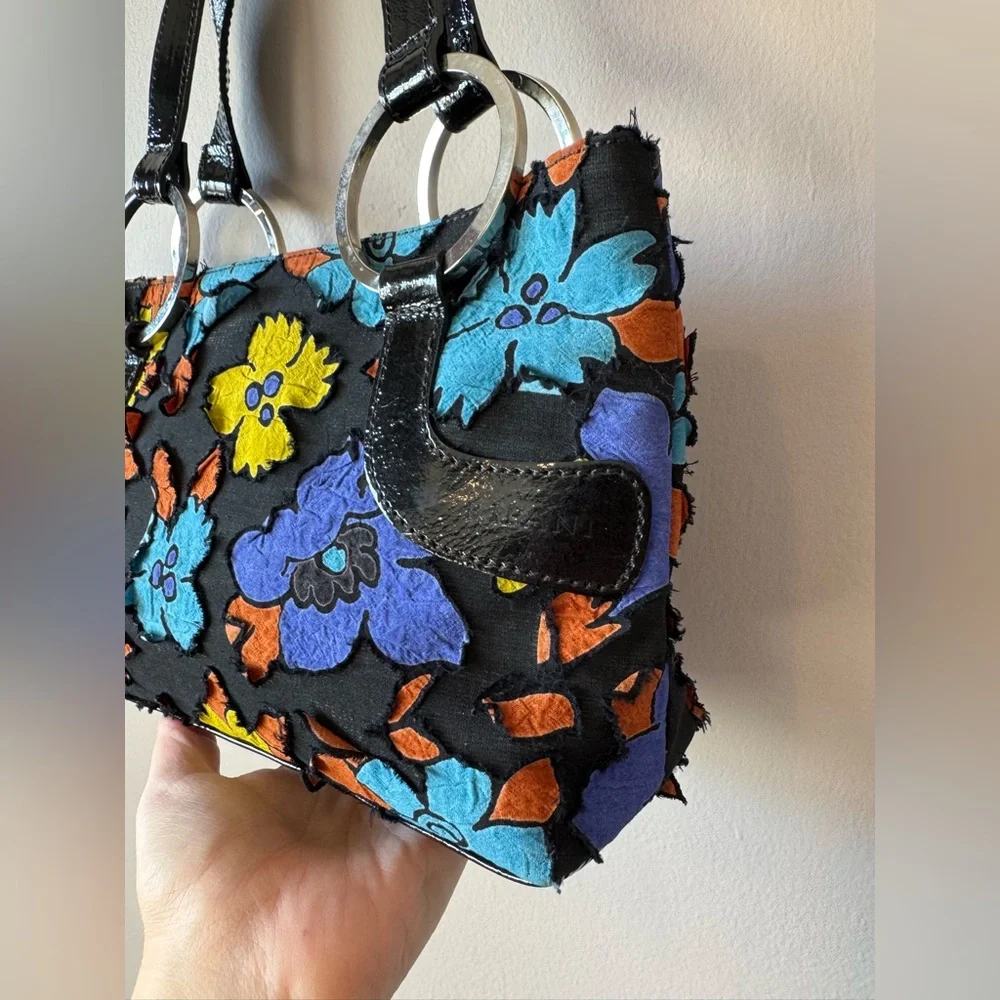 Ripani Women’s Vintage Patent Leather and Floral Canvas Demi Shoulder‎ Bag